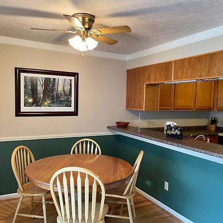 Relaxing Mountain Condo In Gatlinburg With City View ! Exterior foto